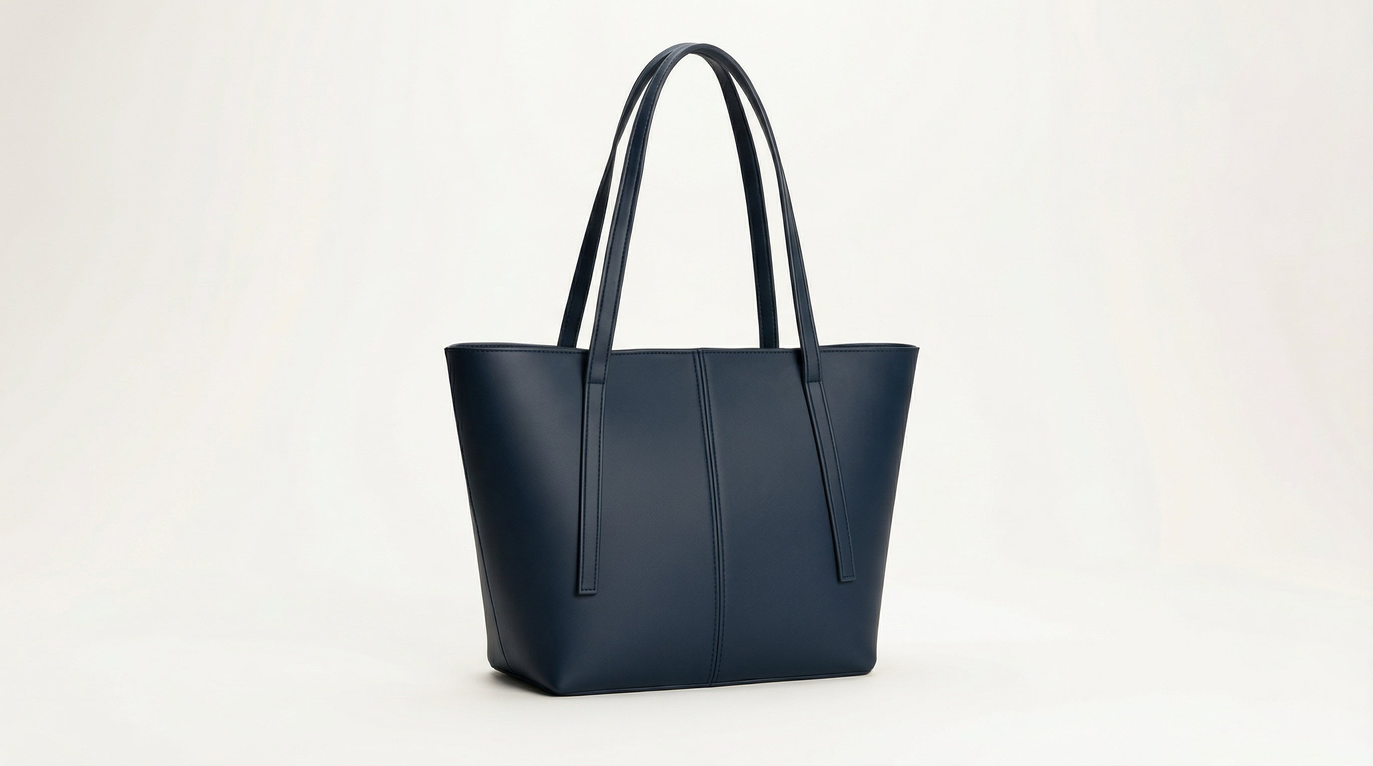 Velmora Signature Tote