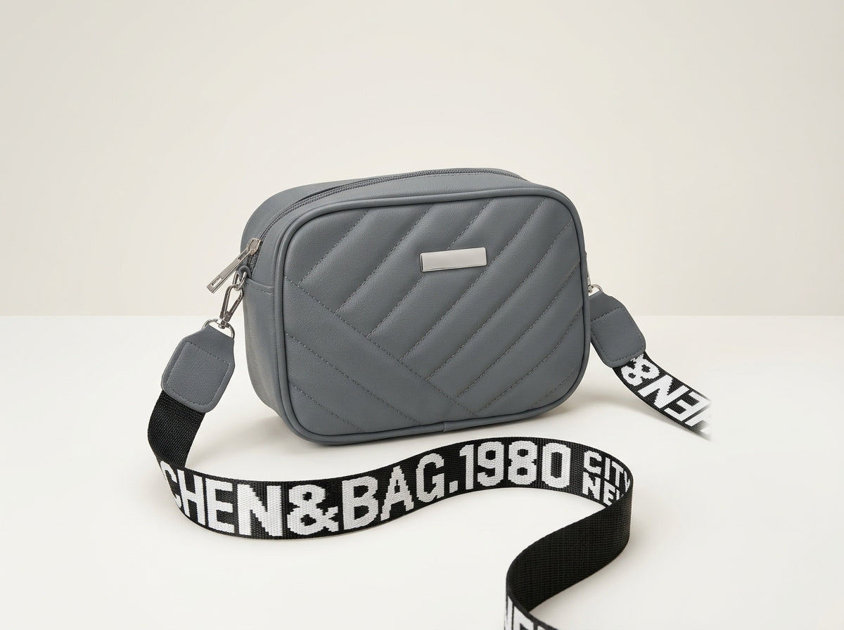 Quilted Elegance Shoulder Bag